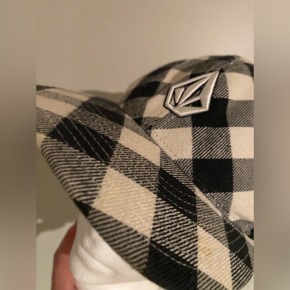 CLASSIC RARE VOLCOM HAT ORIGINAL